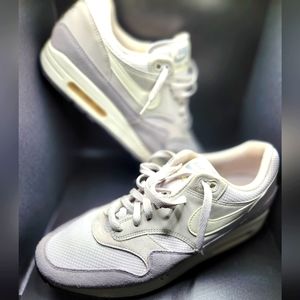 Airmax 1 grey white men's size 10